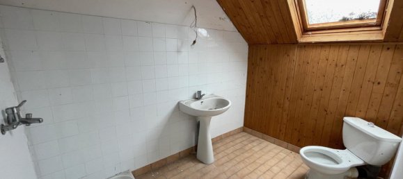 2 bedrooms House in Chinon, France No. 264994 16