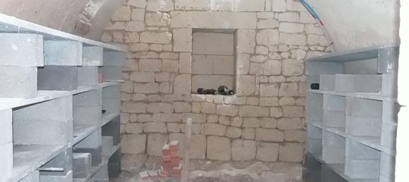 2 bedrooms House in Chinon, France No. 264994 8