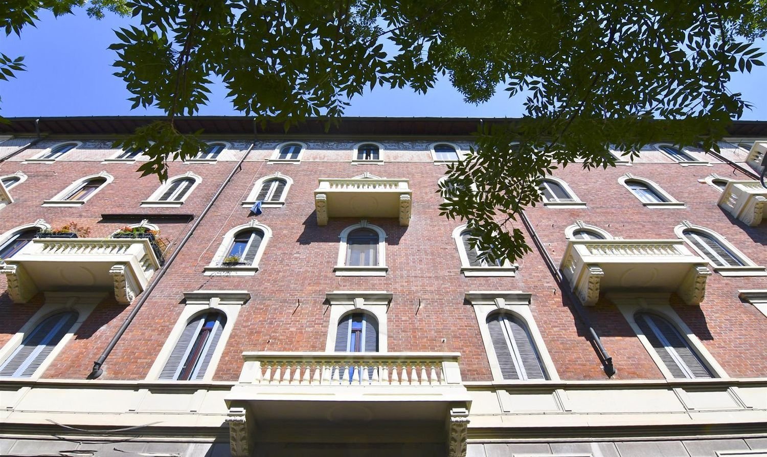 2 bedrooms Apartment in Milan, Italy No. 357823