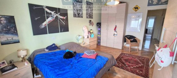 Квартира с 3 комнатами в Рим, Италия № 28126 16