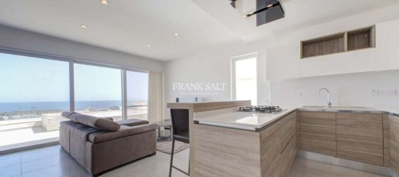 2 bedrooms Penthouse in Swieqi, Malta No. 7831 11