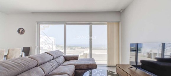 2 bedrooms Penthouse in Swieqi, Malta No. 7831 2