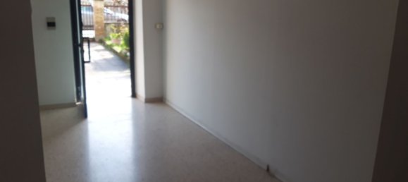 5 rooms Apartment in Sulmona, Italy No. 66926 2