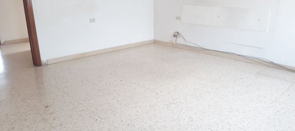 5 rooms Apartment in Sulmona, Italy No. 66926 9