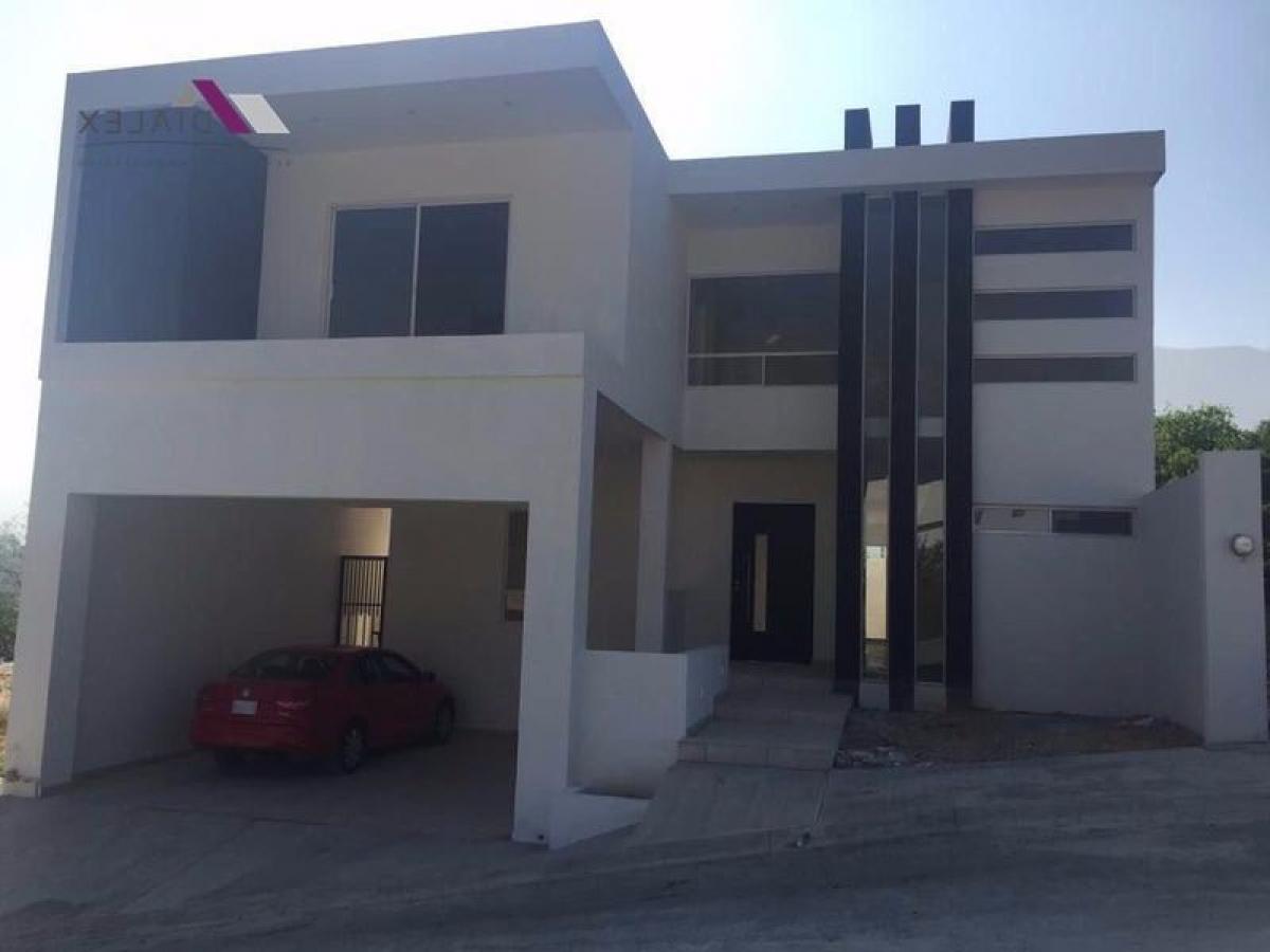 Casa de 3 dormitorios en Nuevo León, Mexico No. 168388
