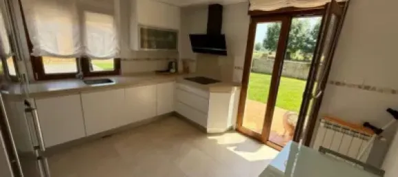 Adosado de 4 dormitorios en Cantabria, Spain No. 142493 29