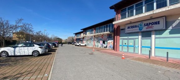 178m² Office in Castiglione delle Stiviere, Italy No. 62391 11