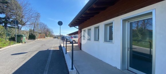178m² Office in Castiglione delle Stiviere, Italy No. 62391 28
