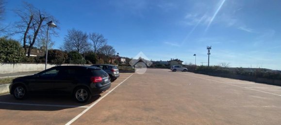 178m² Office in Castiglione delle Stiviere, Italy No. 62391 27