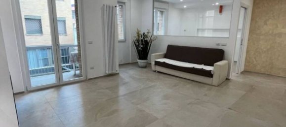 2 bedrooms Apartment in Rimini, Italy No. 329806 2