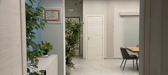 6 rooms Apartment in Catania, Italy No. 308019 4