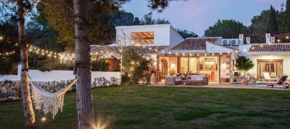 3 bedrooms Villa in Alicante, Spain No. 154531 3