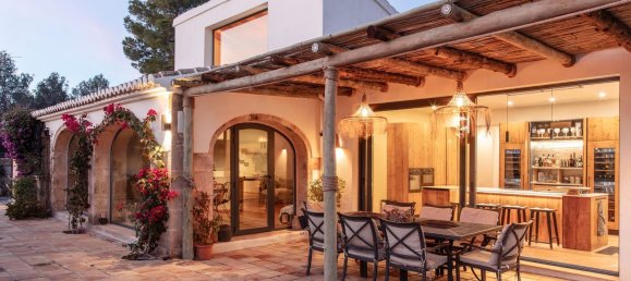 3 bedrooms Villa in Alicante, Spain No. 154531 7