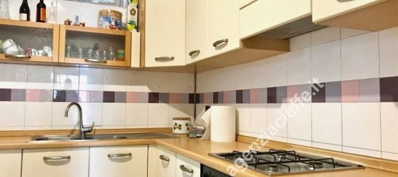 Apartamento de 5 divisões em Massa, Italy N.º 192000 3