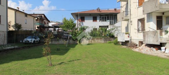 2 bedrooms Apartment in Arzignano, Italy No. 293753 17