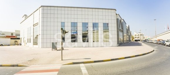 Magasin à Sharjah Industrial Area, UAE 12312.5m² No. 15038 5