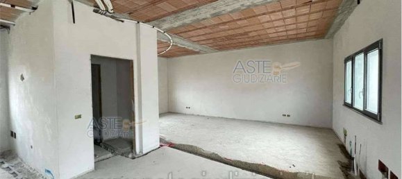 3 rooms Building in Rimini, Italy No. 11469 2