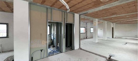 3 rooms Building in Rimini, Italy No. 11469 21