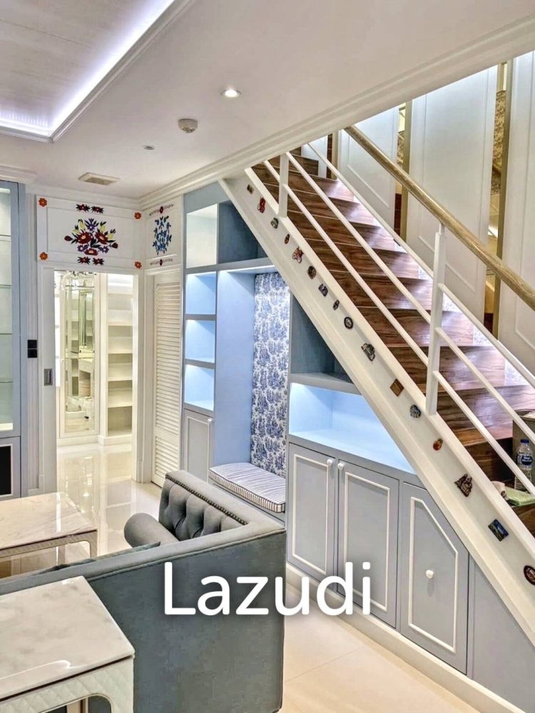 3 bedrooms Duplex in Bang Na, Thailand No. 25610