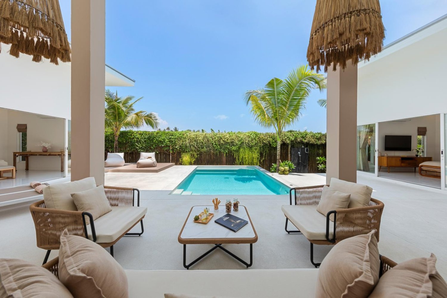 3 bedrooms Cafe / restaurant in Ko Samui, Thailand No. 19726