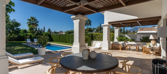 5 bedrooms Villa in Marbella, Spain No. 77554 29