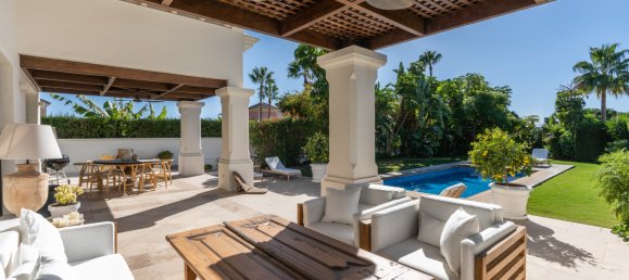 5 bedrooms Villa in Marbella, Spain No. 77554 28