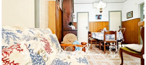 7 rooms Apartment in Genoa, Italy No. 124630 11