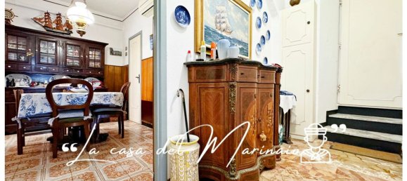 7 rooms Apartment in Genoa, Italy No. 124630 5