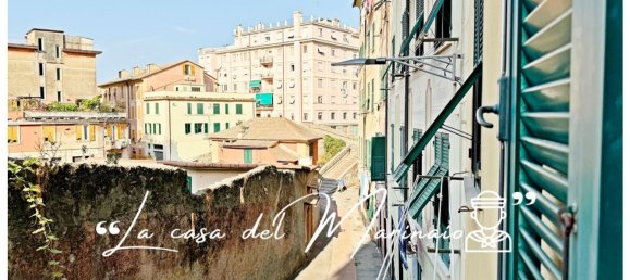 7 rooms Apartment in Genoa, Italy No. 124630 20