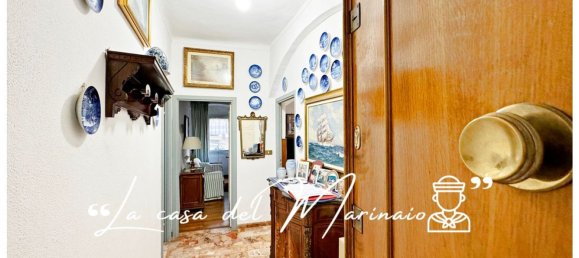 7 rooms Apartment in Genoa, Italy No. 124630 4