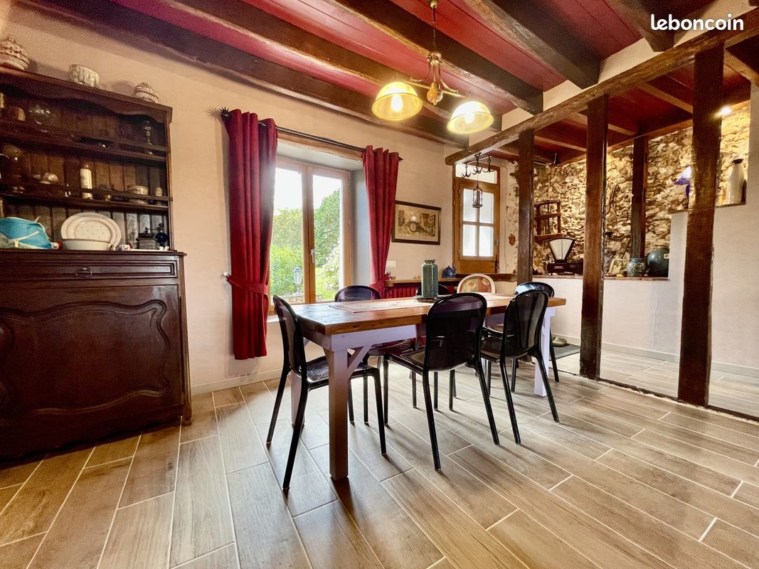 Casa de 2 dormitorios en Montmirail, France No. 255171