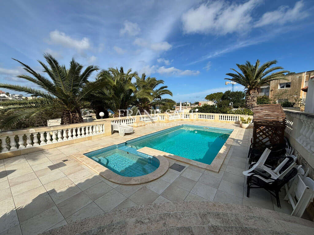 Бунгало с 3 спальнями в Меллиха, Мальта № 10715