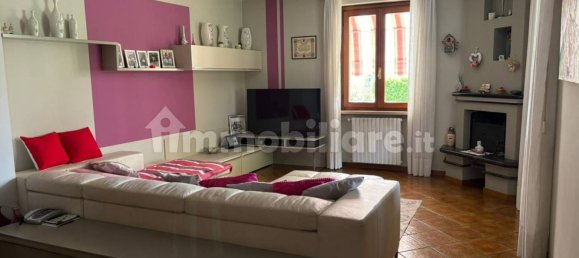 3 غرف نوم فيلا في Desenzano del Garda, Italy رقم 295917 2