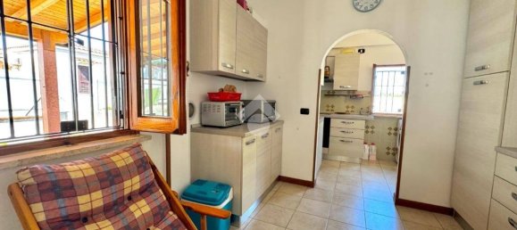3 Schlafzimmer Villa in Terracina, Italy, Nr. 303368 5