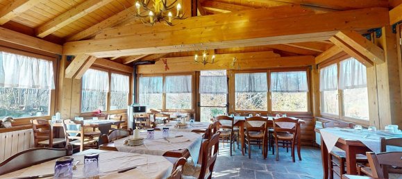 4 bedrooms Hotel in Fiumalbo, Italy No. 237804 2