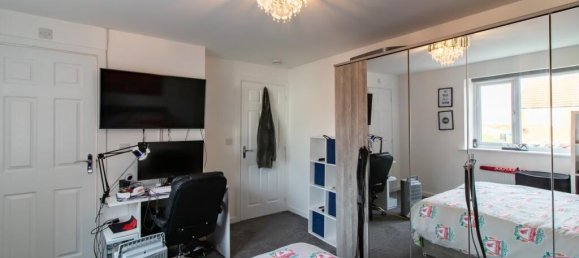 6 bedrooms House in Hartlepool, United Kingdom No. 2615 7