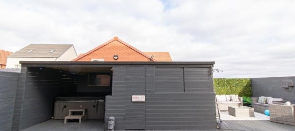 6 bedrooms House in Hartlepool, United Kingdom No. 2615 21