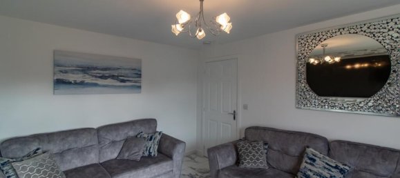 6 bedrooms House in Hartlepool, United Kingdom No. 2615 28