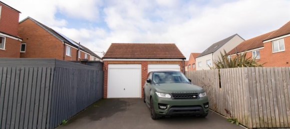 6 bedrooms House in Hartlepool, United Kingdom No. 2615 26