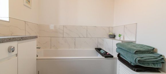 6 bedrooms House in Hartlepool, United Kingdom No. 2615 15