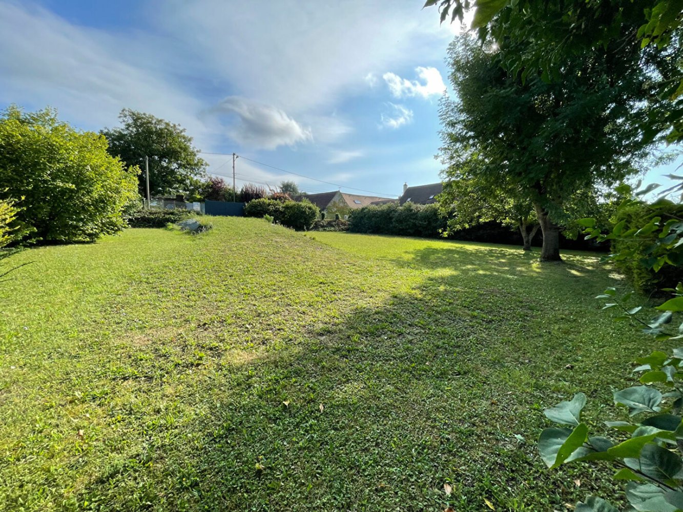 Grundstück in Epernon, France, Nr. 219559