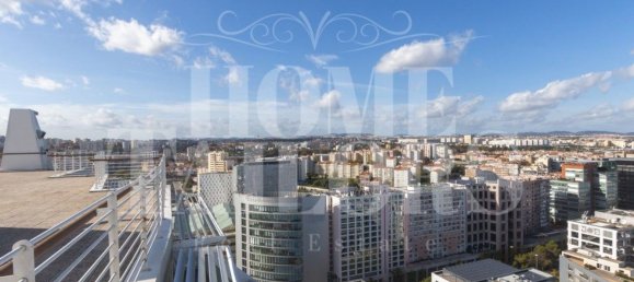 3 Schlafzimmer Doppelhaus in Lisbon, Portugal, Nr. 136815 33