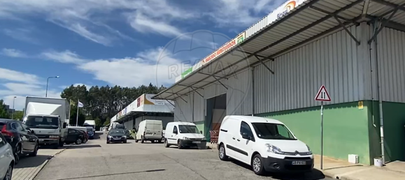 50m² Commercial property in Vilarinho das Cambas, Portugal No. 34175 7