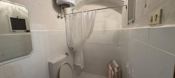 3 bedrooms House in Lamporecchio, Italy No. 294816 12