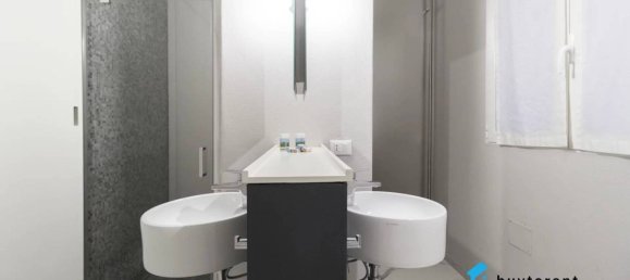 3 bedrooms Apartment in Milan, Italy No. 265229 24