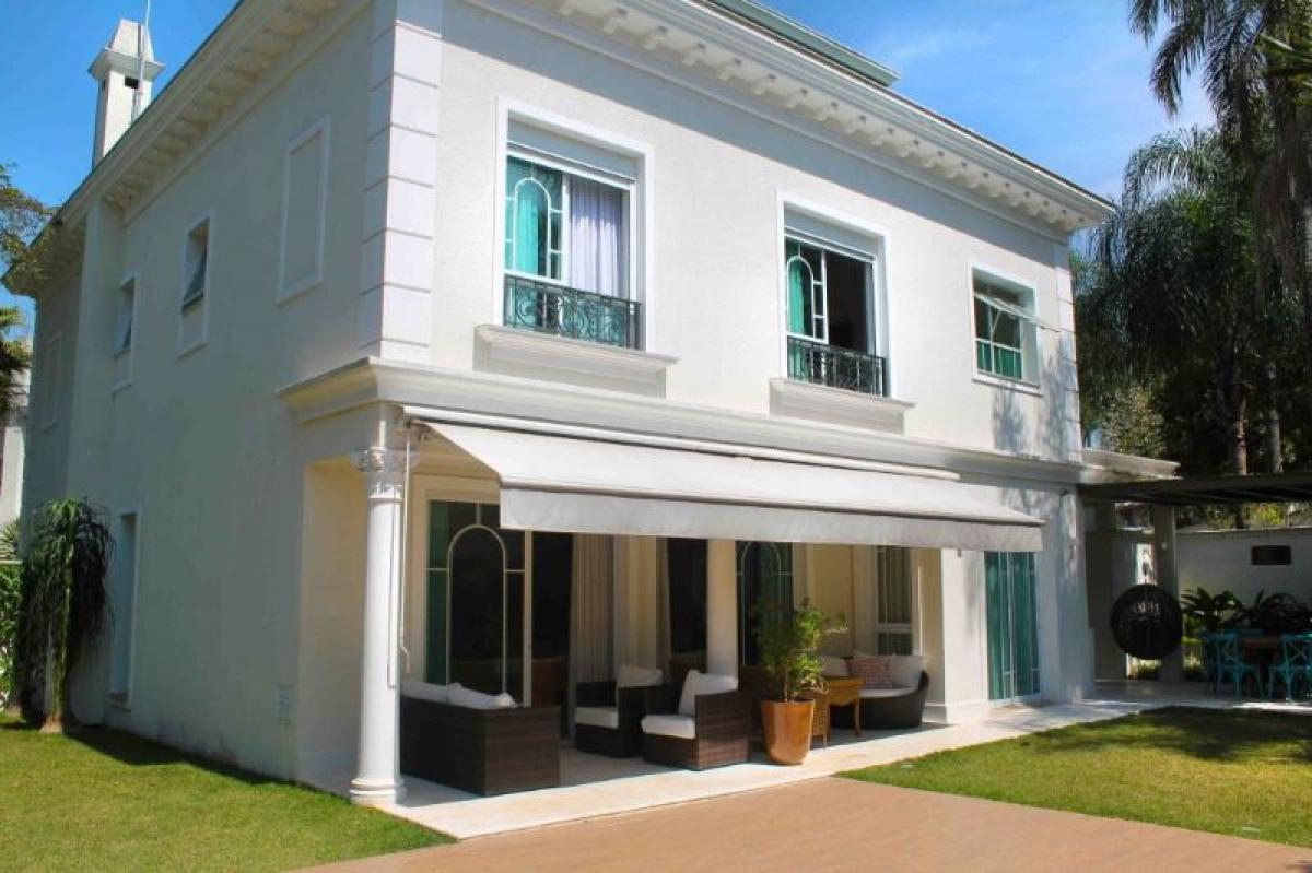 Дом с 4 спальнями в Сан-Паулу, Бразилия № 467527