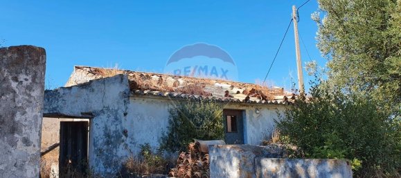 2 bedrooms House in Santa Catarina da Fonte do Bispo, Portugal No. 67727 4