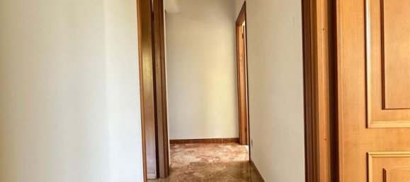 4 rooms Apartment in Genoa, Italy No. 27901 40