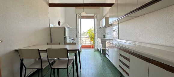 4 rooms Apartment in Genoa, Italy No. 27901 31