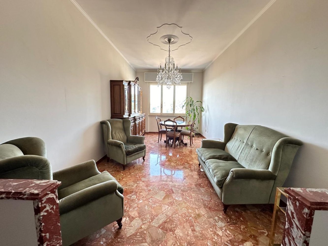4 rooms Apartment in Genoa, Italy No. 27901